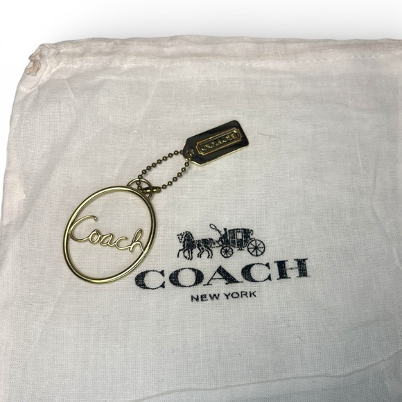 Coach Gold charm with Gold Hang Tag! Comes with Dusty! - Picture 4 of 4